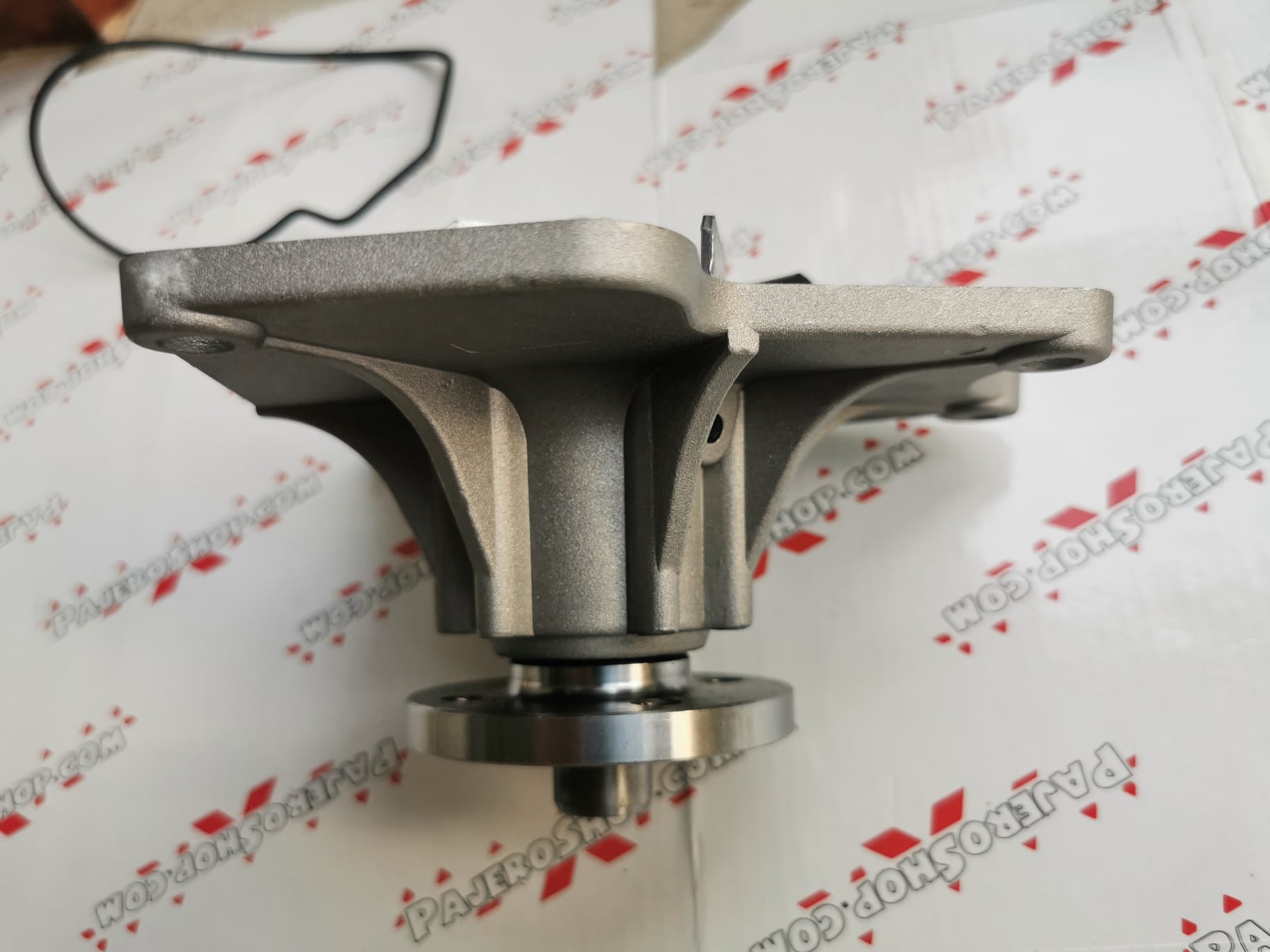 (image for) Mitsubishi Pajero Shogun 3.2 DI-D 4M41 V68W V78W Water Pump GWM-57A