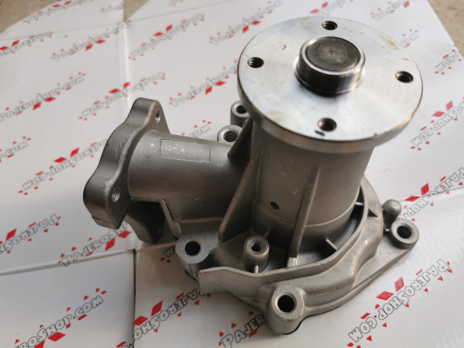 (image for) Mitsubishi Pajero Shogun L200 2.5 TD 4D56 Water Pump GWM-52A