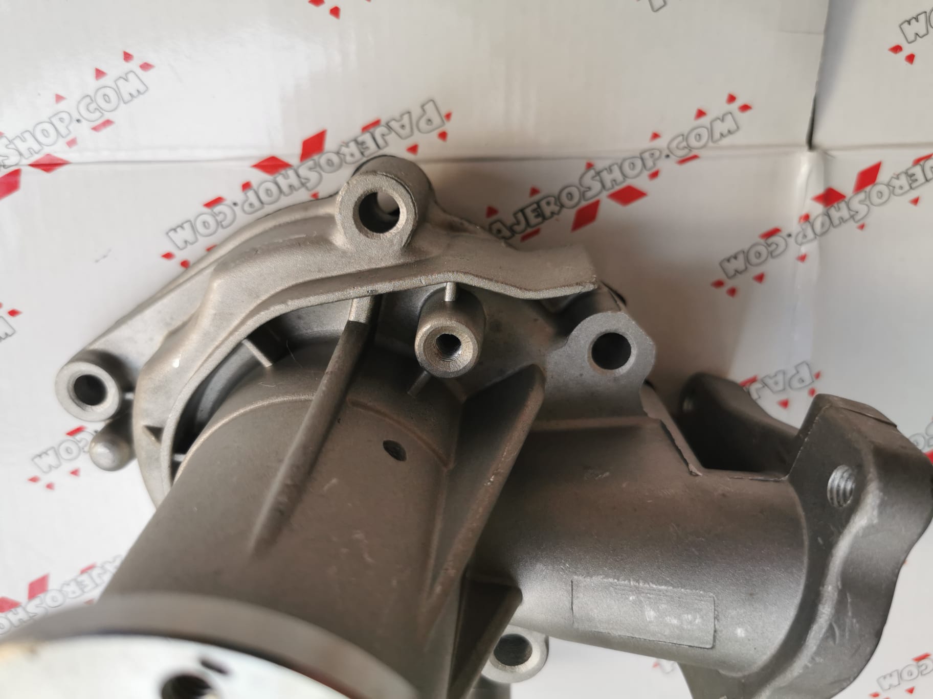 (image for) Mitsubishi Pajero Shogun L200 2.5 TD 4D56 Water Pump GWM-52A