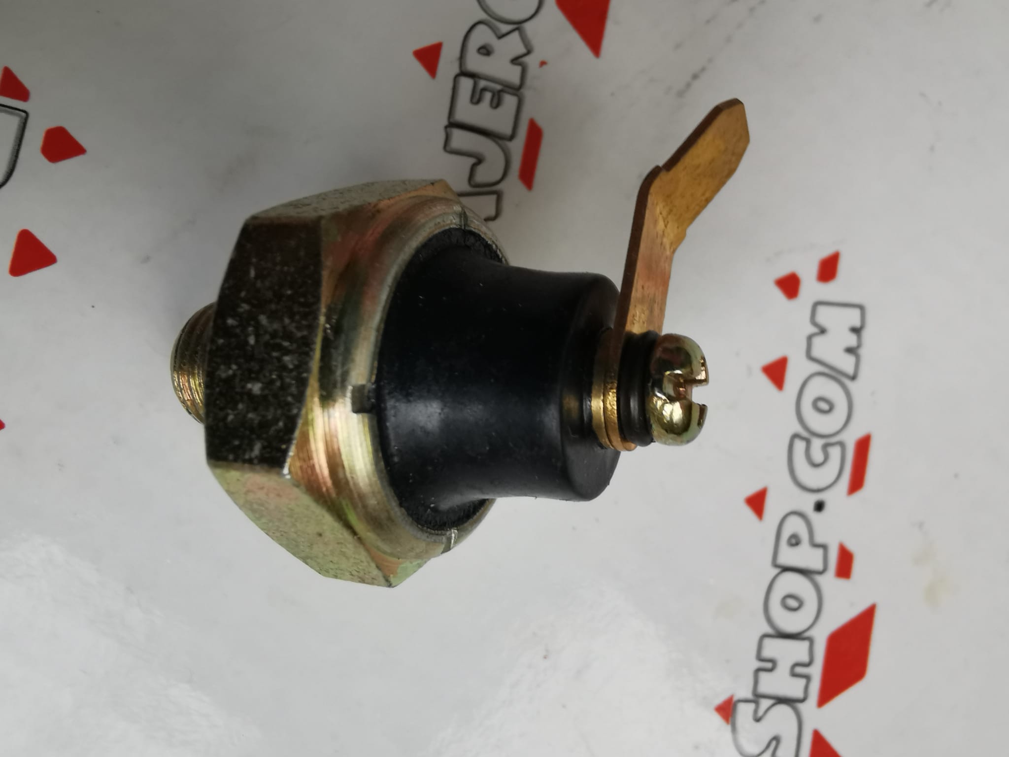 (image for) Mitsubishi Pajero Shogun Delica L200 2.5 4D56 2.8 4M40 Oil Pressure Switch